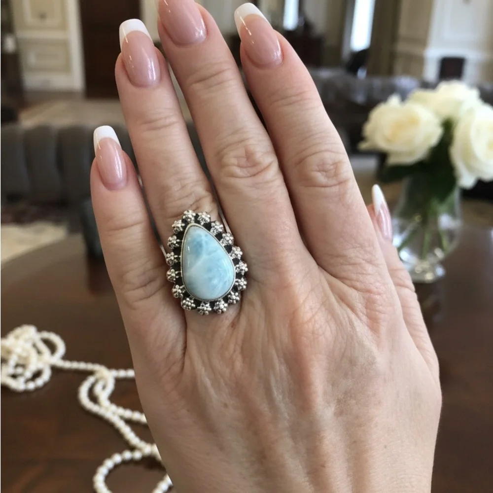 Elegant sterling Silver and genuine Blue larimar Teardrop‎ Ring